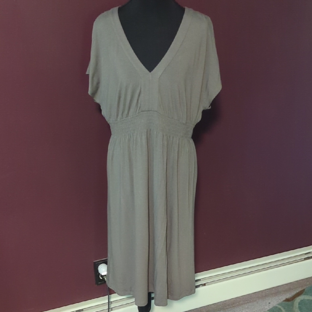 Tommy Bahama Green V-Neck Dolman Sleeve Midi Dress NWT